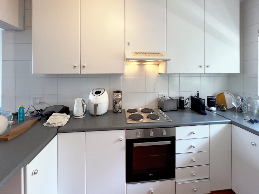 To Let 2 Bedroom Property for Rent in Tamboerskloof Western Cape